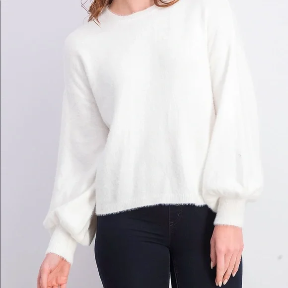 Rachel Roy fuzzy ivory felicity sweater NWT! Large - Picture 9 of 9